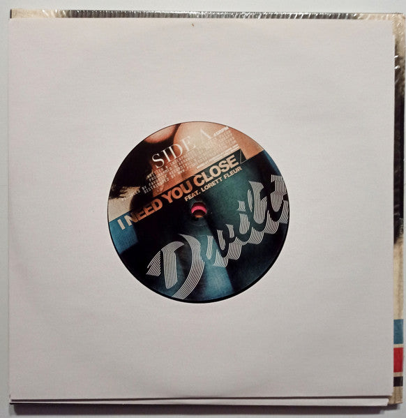 Dwilt Sharpp Feat. Lorett Fleur : I Need You Close (2x7", Gat)