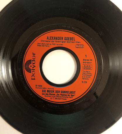 Alexander Goebel, Luzia Nistler : Die Musik Der Dunkelheit (7", Single)