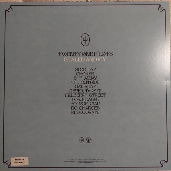 Twenty One Pilots : Scaled And Icy (LP, Album, Cry)