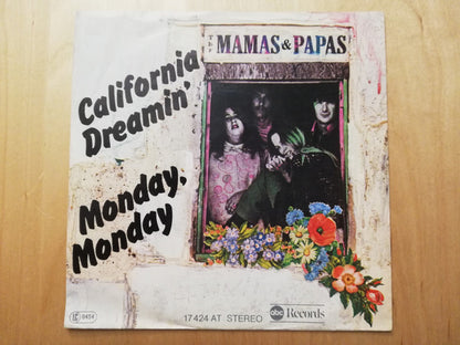 The Mamas & The Papas : California Dreamin' / Monday, Monday (7", Single)
